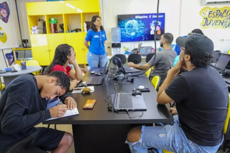 3,5 Mil Vagas em Cursos Gratuitos de Tecnologia para Jovens no Rio de Janeiro 3,5 Mil Vagas em Cursos Gratuitos de Tecnologia para Jovens no Rio de Janeiro