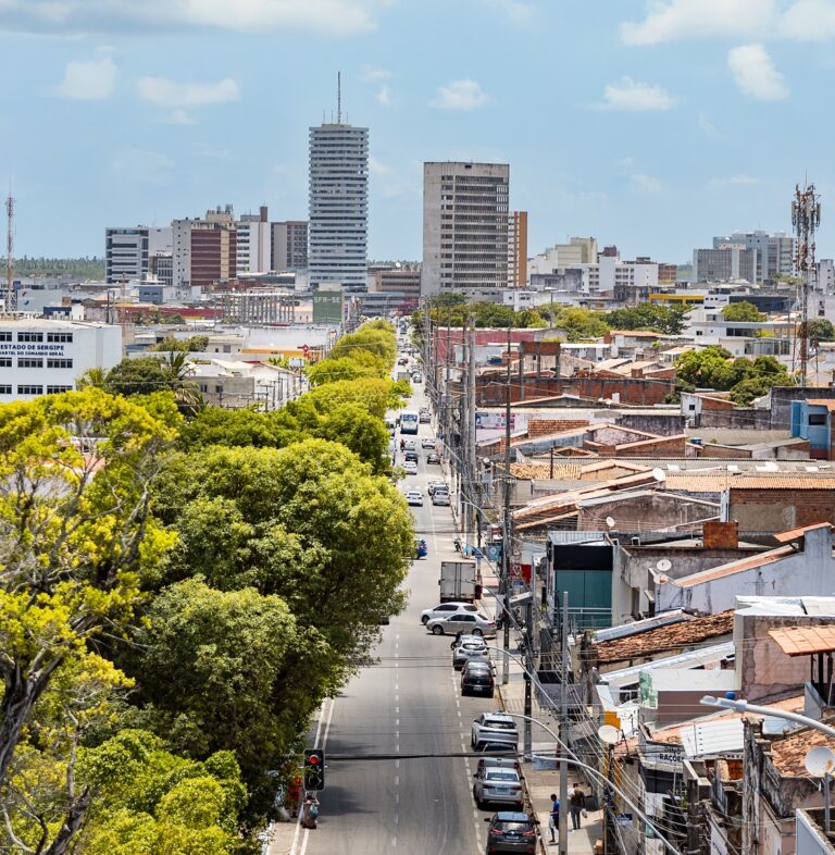 Aracaju Lidera Ranking Nacional de Empregos Formais e Se Destaca em Sergipe