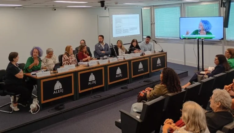 Audiência da ALERJ Debate Piso Salarial do Magistério e Financiamento da Educação