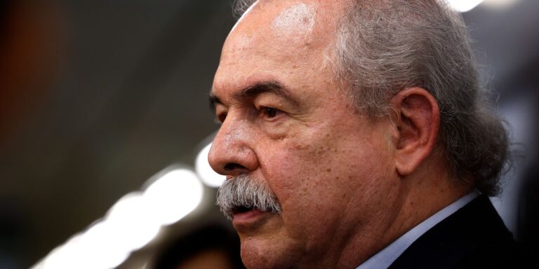 BNDES Injetará R$ 1 Bilhão por Dia na Economia em 2025 - Impacto e Resultados