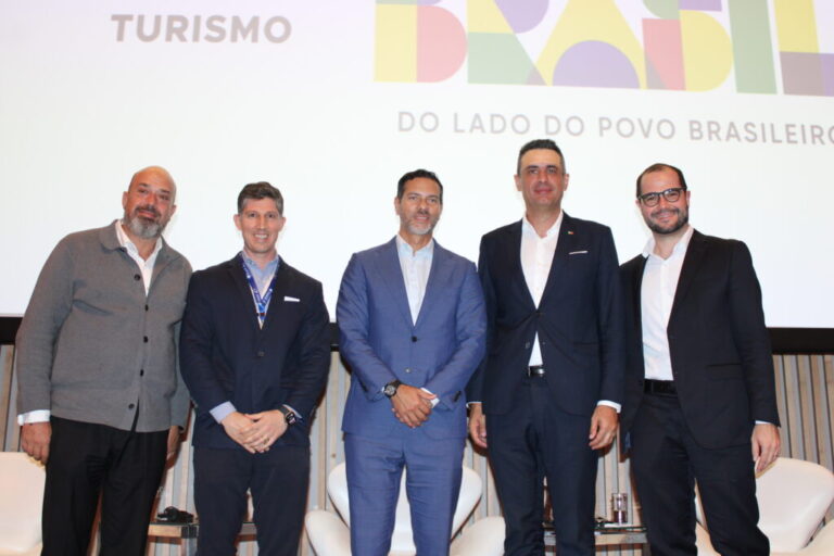 Conectividade e Parcerias: O Futuro da Aviação e Turismo no TurisMall 2026 Conectividade e Parcerias: O Futuro da Aviação e Turismo no TurisMall 2026