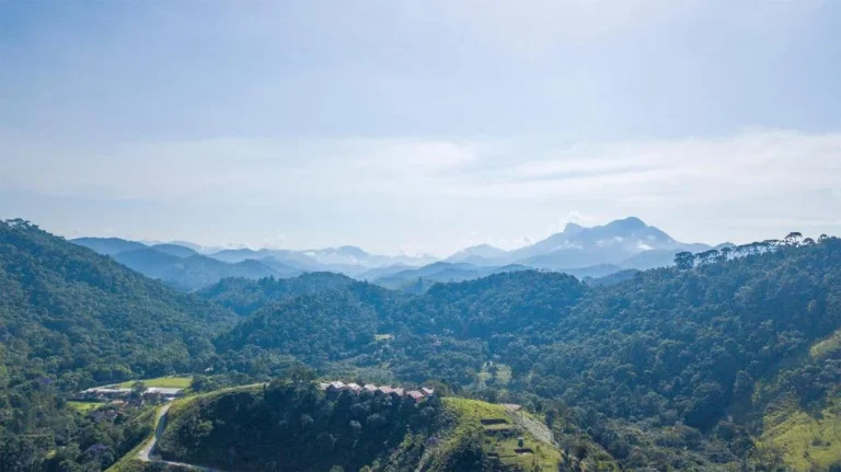 Descubra os 10 Destinos Mais Acolhedores do Brasil em 2026