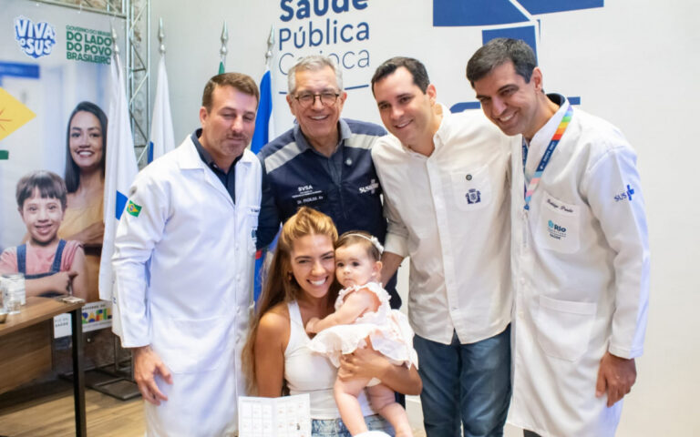 Dia D da Vacinação Contra a Gripe Mobiliza a População no Rio de Janeiro