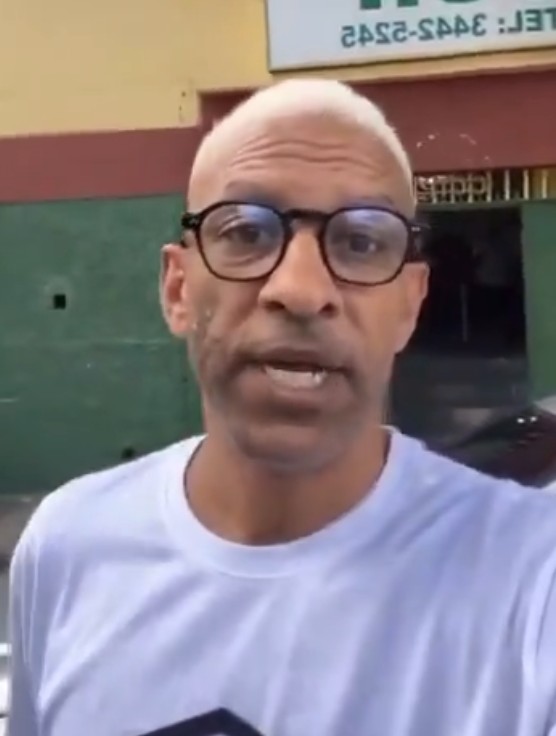 Djalminha é Assaltado em Clube no Rio: O Incidente e suas Consequências Djalminha é Assaltado em Clube no Rio: O Incidente e suas Consequências