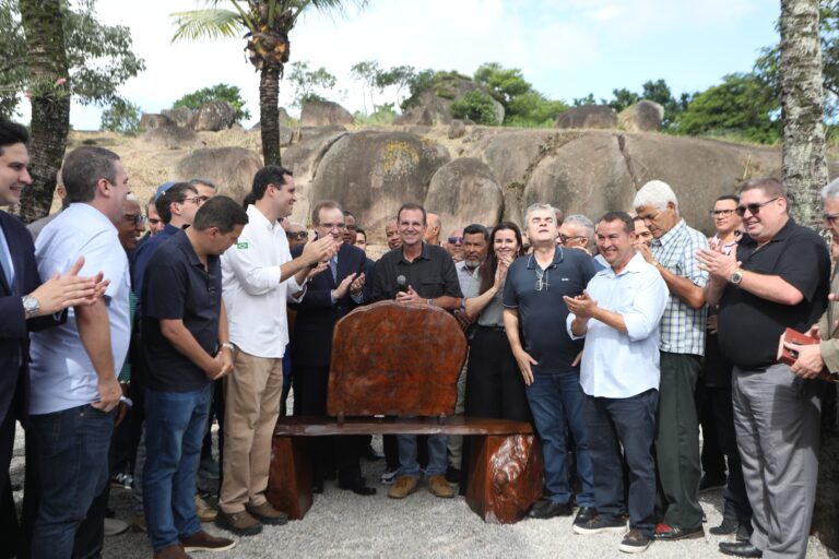 Eduardo Paes Lança Parque Terra Prometida em Santa Cruz: Um Novo Polo de Turismo Religioso Eduardo Paes Lança Parque Terra Prometida em Santa Cruz: Um Novo Polo de Turismo Religioso