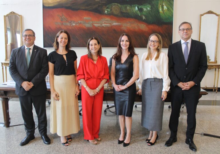 Encontro dos Juízes de Saúde Suplementar no TJ-RJ: Avanços e Oportunidades