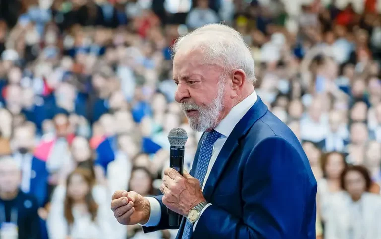 Estratégias de Lula: Corrida e Vitalidade em Tempo de Ataques Políticos