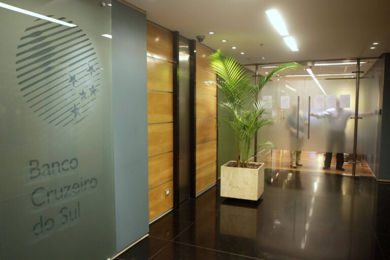 FGC Retira R$ 3 Bilhões da Massa Falida do Cruzeiro do Sul e Credores Reclamam Devolução