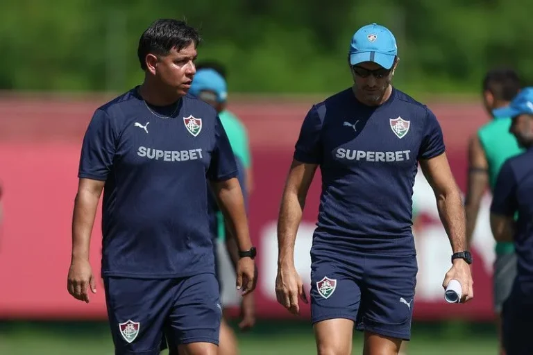 Fluminense x Vasco: Dúvidas na Escalação Para o Confronto no Maracanã