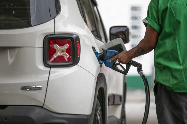 Governo Intensifica Fiscalização em Postos de Combustíveis: Medidas e Expectativas