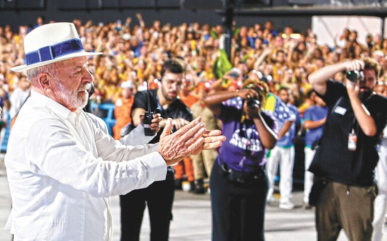 Governo Lula Avalia Posts Críticos e Recalcula Estratégia de Campanha em Ano Eleitoral