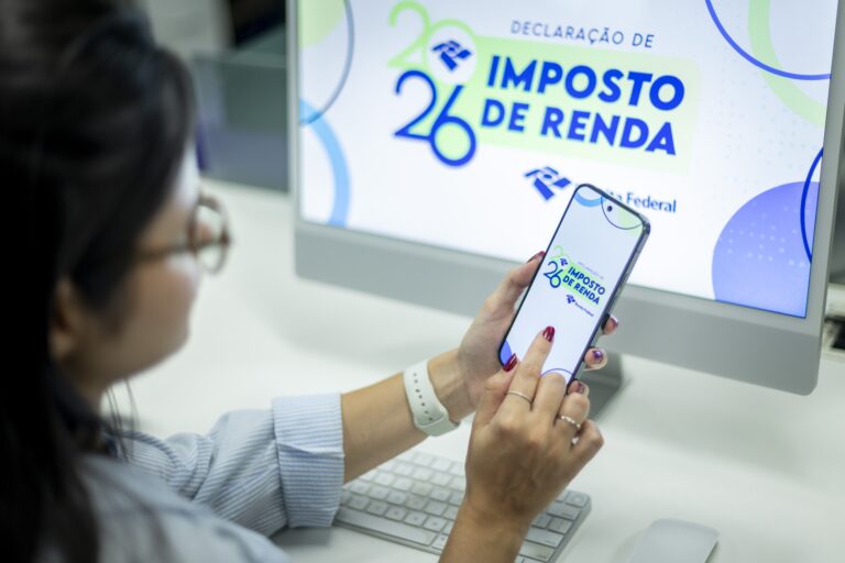 Imposto de Renda 2026: Profissionais de Saúde e a Emissão de Recibos na Receita Saúde
