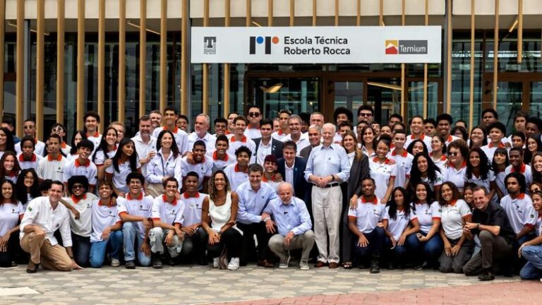 Inauguração de Escola Técnica da Ternium: Investimento de R$ 260 Milhões na Educação