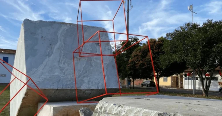 José Bechara e sua obra monumental no Parque Cultural Casa do Governador José Bechara e sua obra monumental no Parque Cultural Casa do Governador