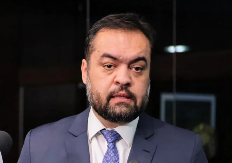 Lei que Regula Eleição Indireta para Governador do RJ é Sancionada por Cláudio Castro