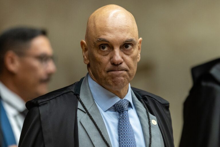 Moraes Determina Prisão de Contador por Vazamento de Dados de Ministros do STF Moraes Determina Prisão de Contador por Vazamento de Dados de Ministros do STF