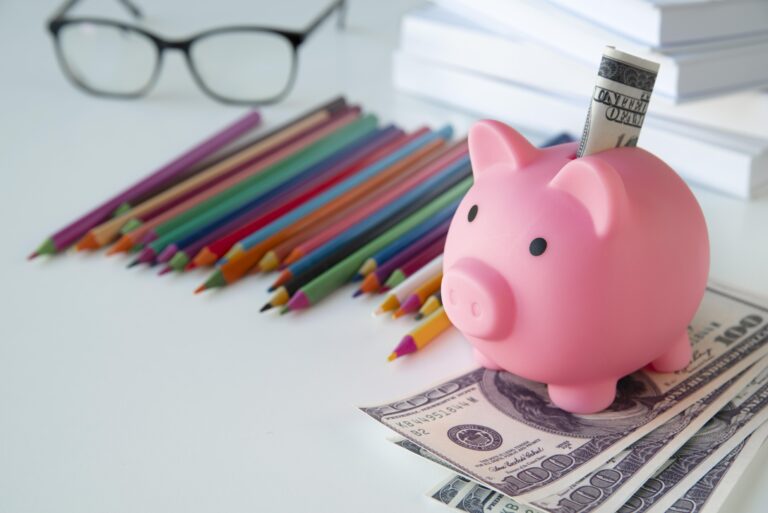 Rio de Janeiro Implementa Abono Complementar para Professores Adjunto da Educação Infantil