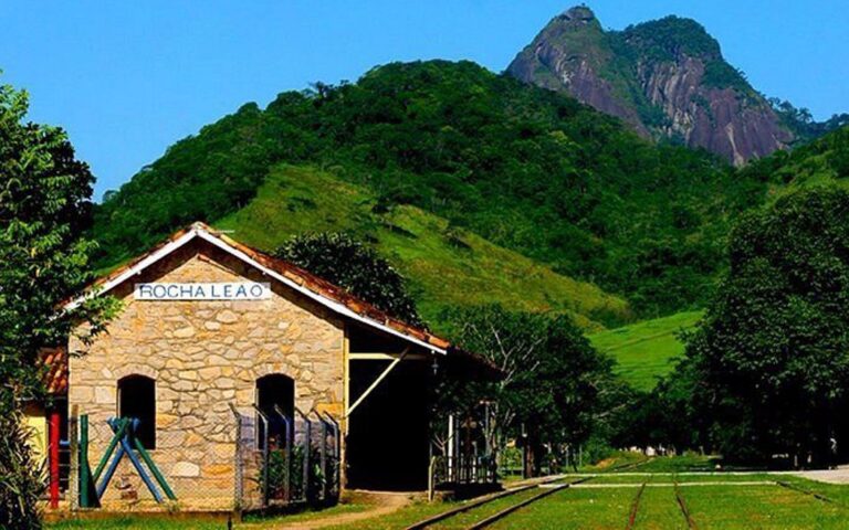 Rocha Leão: O Novo Destino Ecoturístico que Promete Encantar Visitantes Rocha Leão: O Novo Destino Ecoturístico que Promete Encantar Visitantes