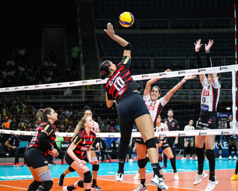 Sesc-Flamengo Conquista Vitória e Interrompe Série do Sesi-Bauru na Superliga