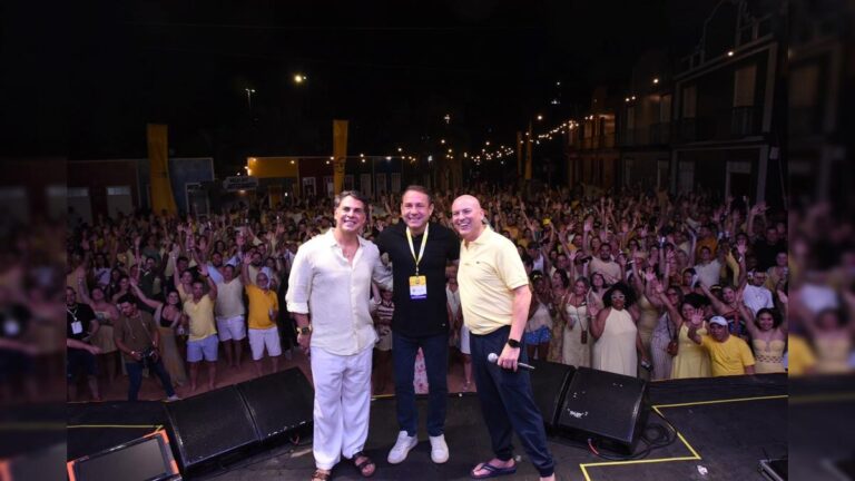 Show Inesquecível de Jammil Encera a Convenção CVC 2026 na Orla de Tambaú