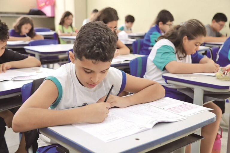 Transferências na E.M. Professor Humberto de Campos: Inscrições Abertas para Alunos