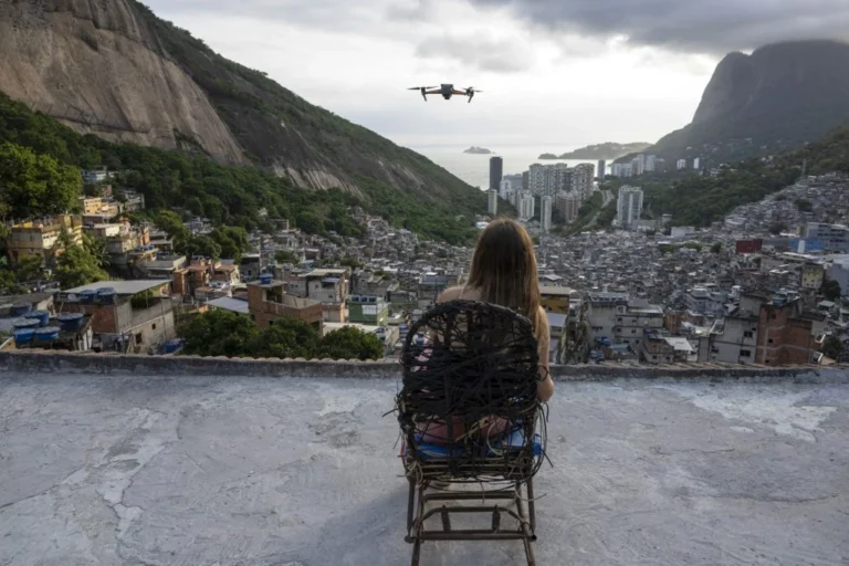 Turismo nas Favelas do Rio: Debates Reacendidos por Vídeos de Drone