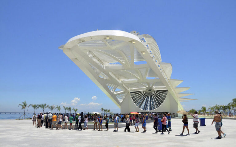 Turismo no Rio de Janeiro atinge recorde em 2025 com arrecadação do ISS acima de R$ 300 milhões