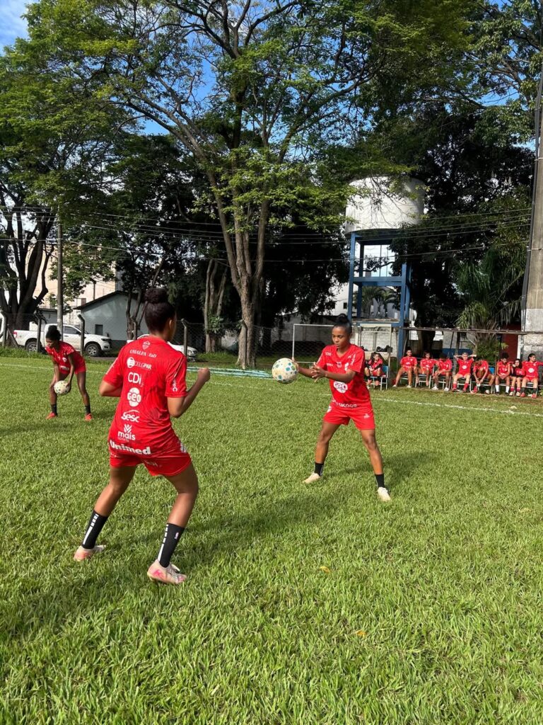 Vila Nova Inicia Campanha no Brasileirão Feminino A2 Neste Sábado Contra Pérolas Negras