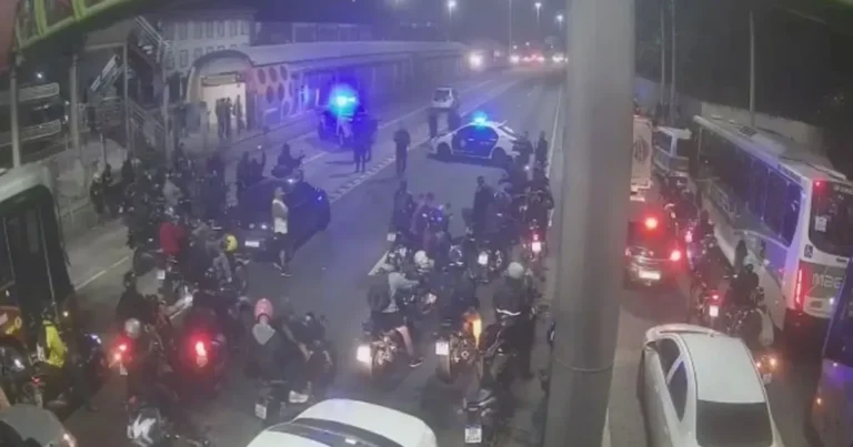 Violência Armada Afeta o Deslocamento de 190 Mil Estudantes no Rio de Janeiro