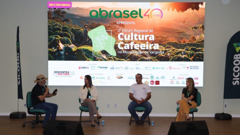2º Fórum Regional de Cultura Cafeeira: Varginha se Destaca como Referência no Setor 2º Fórum Regional de Cultura Cafeeira: Varginha se Destaca como Referência no Setor
