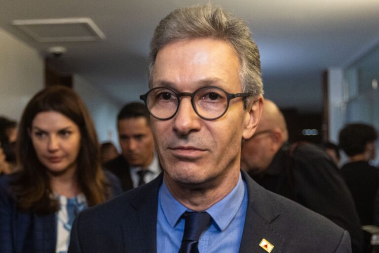 A Dinâmica da Candidatura de Zema e a Influência de Deltan no Novo