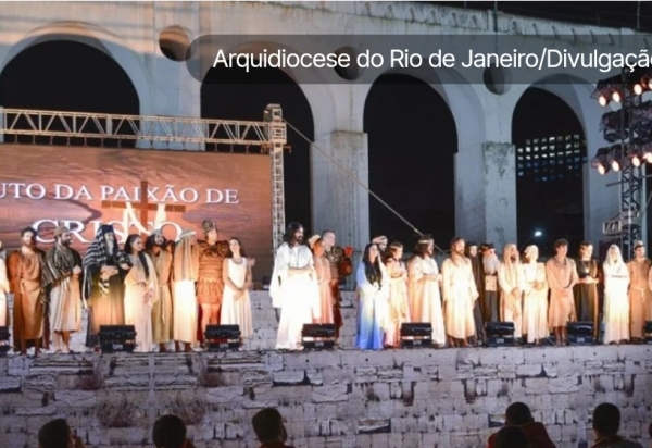 Auto da Paixão de Cristo nos Arcos da Lapa: 48ª Edição Emocionante Auto da Paixão de Cristo nos Arcos da Lapa: 48ª Edição Emocionante