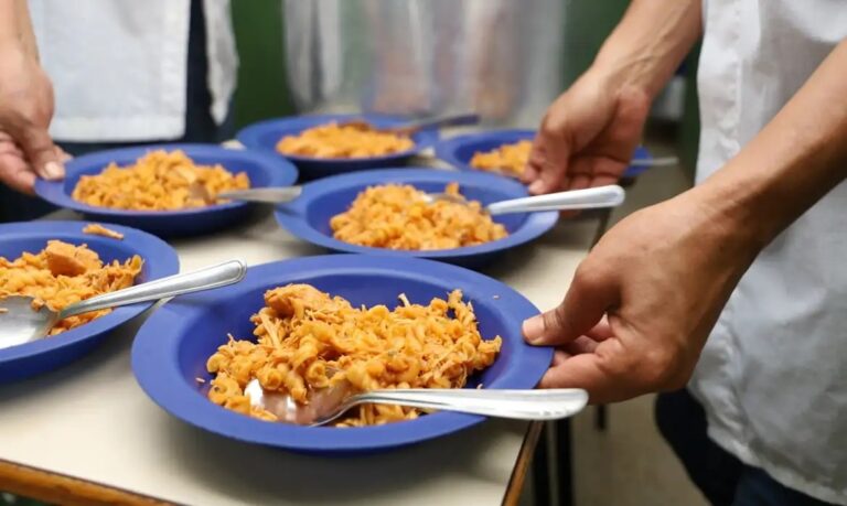 Banco do Brasil Contribui com Redução de 72% no Desperdício de Alimentos em Escolas Públicas