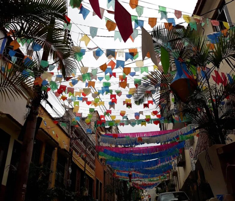 Bingo Dançante Agita o Fim de Semana no Centro do Rio de Janeiro Bingo Dançante Agita o Fim de Semana no Centro do Rio de Janeiro