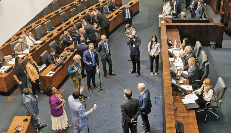 Candidatura de Paes à Presidência da Alerj: Grupo do PSD Articula Ampliação da Bancada