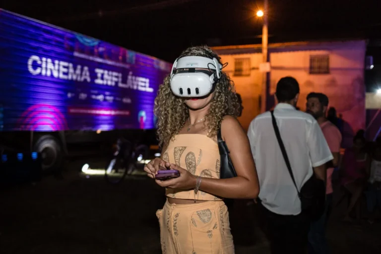 Cinema Inflável: Cultura e Lazer Grátis no Parque Andrea em Rio Bonito
