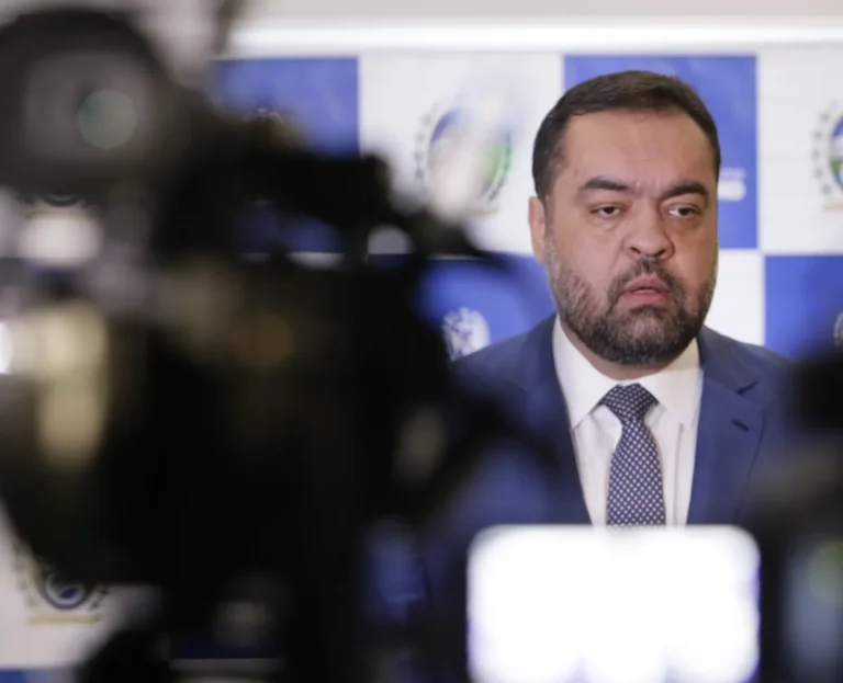 Cláudio Castro e Rodrigo Bacellar Contestam Condenação do TSE por Abuso de Poder