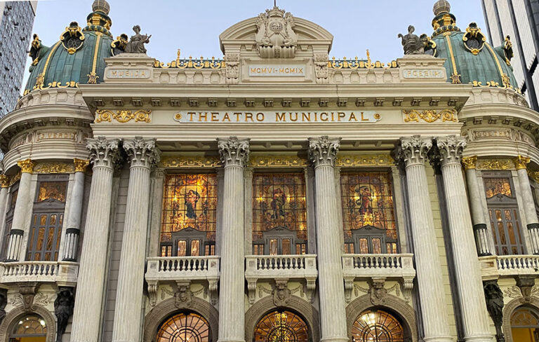 Concurso do Theatro Municipal do Rio de Janeiro: Vagas com Salário Abaixo do Mínimo