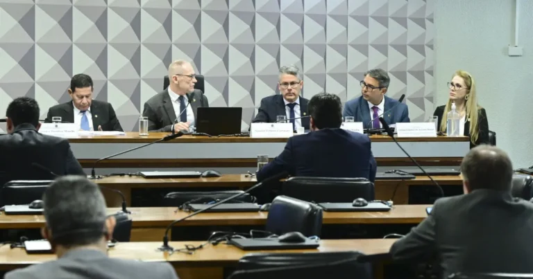 CPI do Crime Organizado Chega ao Fim Sem Ouvir Mais de 90 Convocados CPI do Crime Organizado Chega ao Fim Sem Ouvir Mais de 90 Convocados