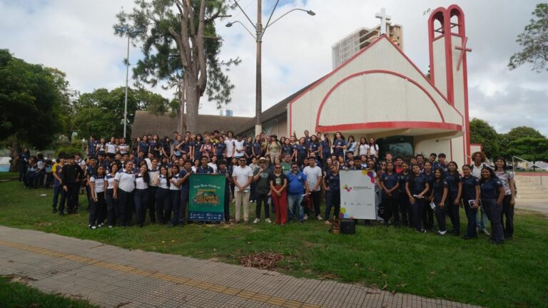 Cultura é Muita Onda: Evento Reúne 350 Estudantes e Artistas em Santarém