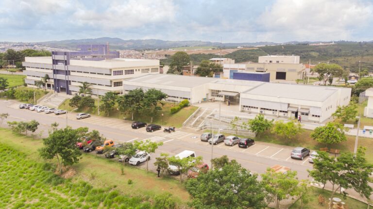 Curso Gratuito de Filosofia Política em Varginha: Inscrições Abertas na Unifal-MG