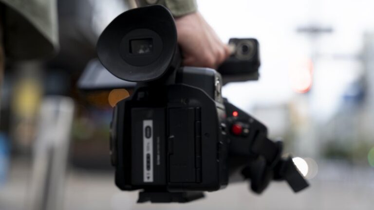 Curso Técnico Gratuito em Produção de Áudio e Vídeo pelo Sesc: Inscrições Abertas Curso Técnico Gratuito em Produção de Áudio e Vídeo pelo Sesc: Inscrições Abertas