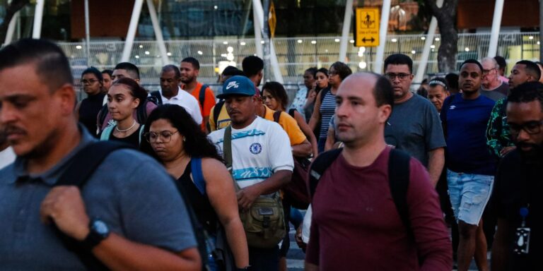 Desemprego atinge 6,1% no 1º trimestre de 2026, a menor taxa em 14 anos