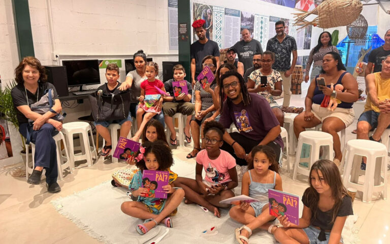 Dia Nacional do Livro Infantil: Celebrando a Leitura e a Imaginação Dia Nacional do Livro Infantil: Celebrando a Leitura e a Imaginação