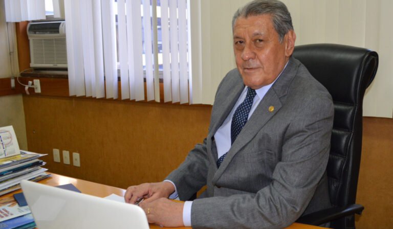 Economia do Rio de Janeiro em Crise: Futuro dos Royalties em Jogo