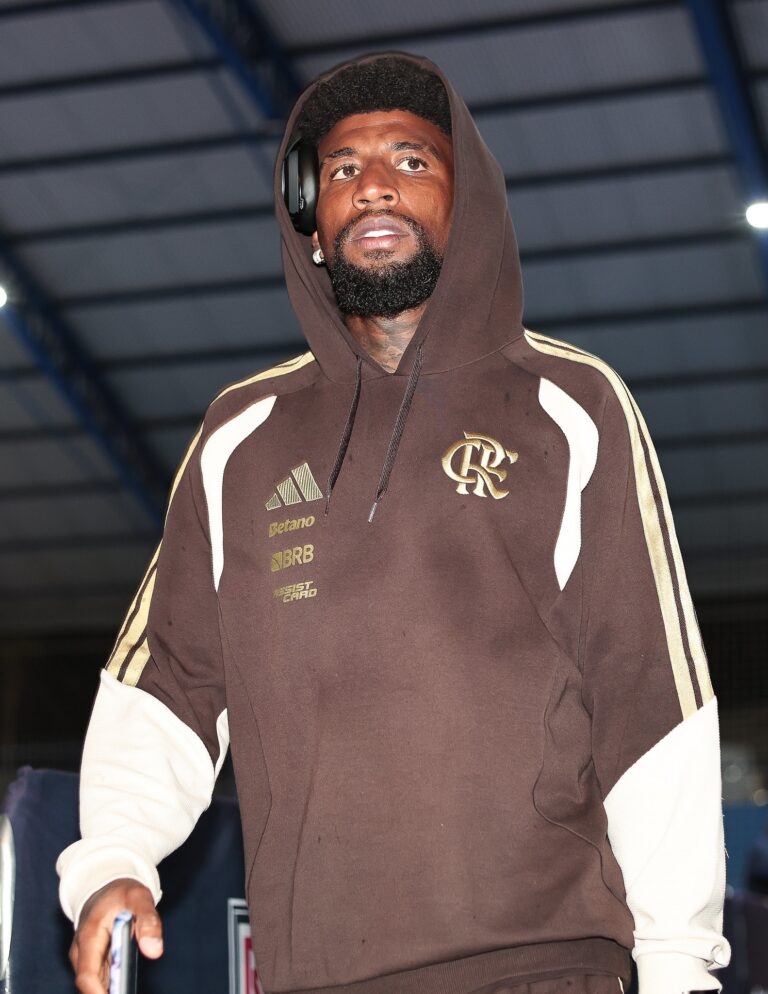 Emerson Royal, jogador do Flamengo, condenado a pagar R$ 3,9 milhões; entenda o caso