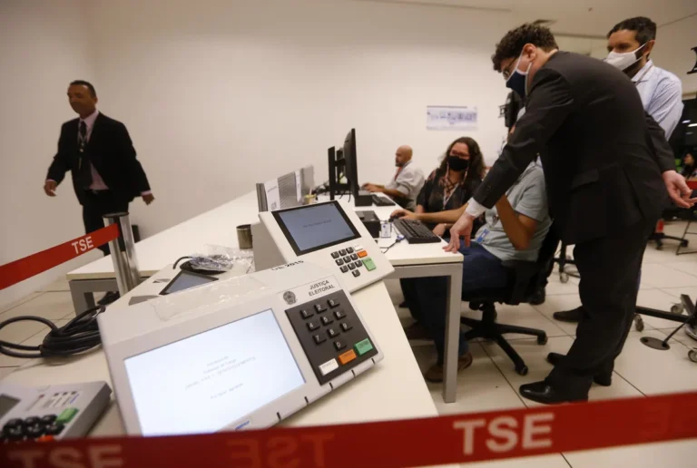 Entenda as Mudanças nos Cargos Públicos Após o Prazo de Desincompatibilização Entenda as Mudanças nos Cargos Públicos Após o Prazo de Desincompatibilização