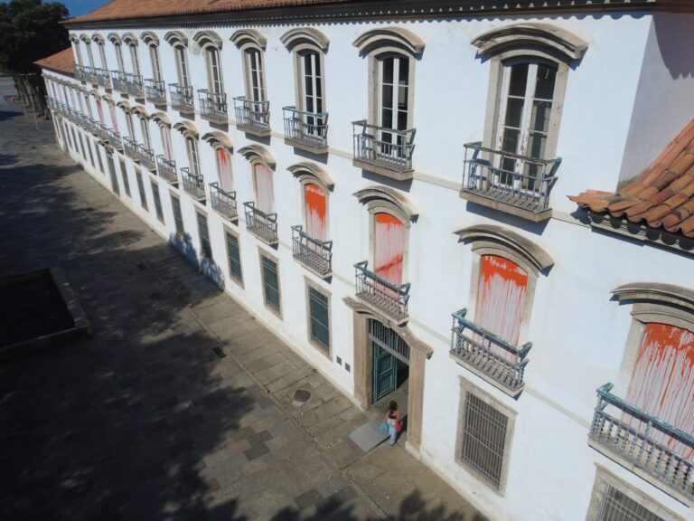 Exposição Celebra Quatro Décadas do Paço Imperial com Obras de Mais de Cem Artistas