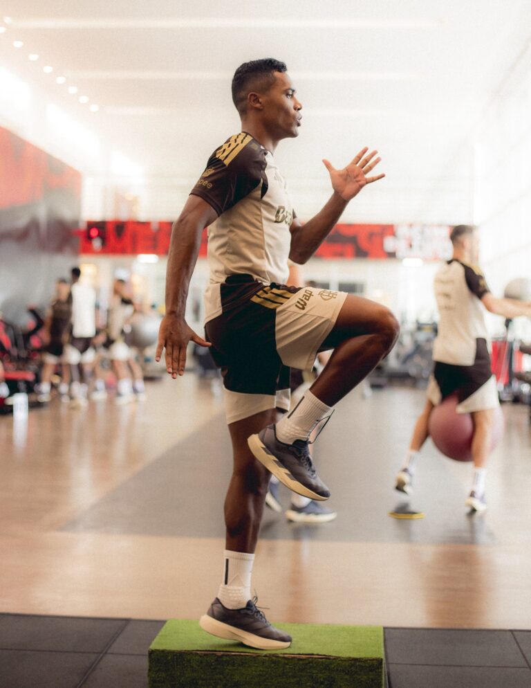 Flamengo Tem Oportunidade de Recuperar Jogadores Antes do Clássico contra o Fluminense Flamengo Tem Oportunidade de Recuperar Jogadores Antes do Clássico contra o Fluminense