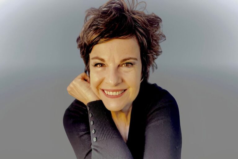 Leila Pinheiro Comemora 45 Anos de Carreira em Fortaleza com 'Viva Meu Samba'